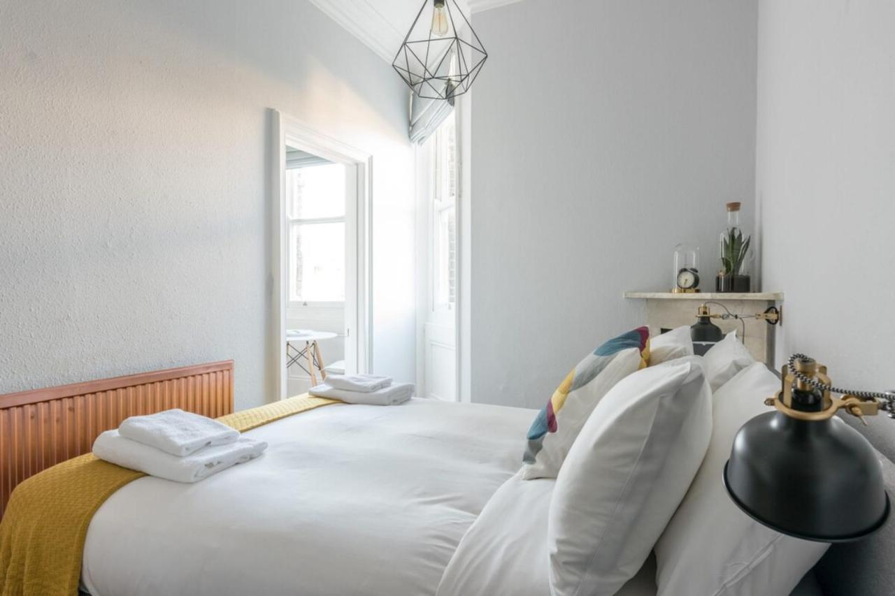 Bright 1 Bedroom Flat Minutes From The And Trains Brighton